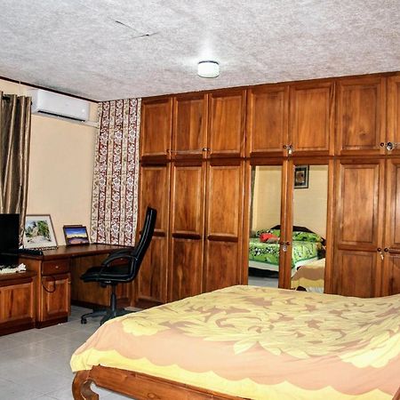 Tahiti - Sanny'S Place Family Room & Poo Punaauia Kültér fotó