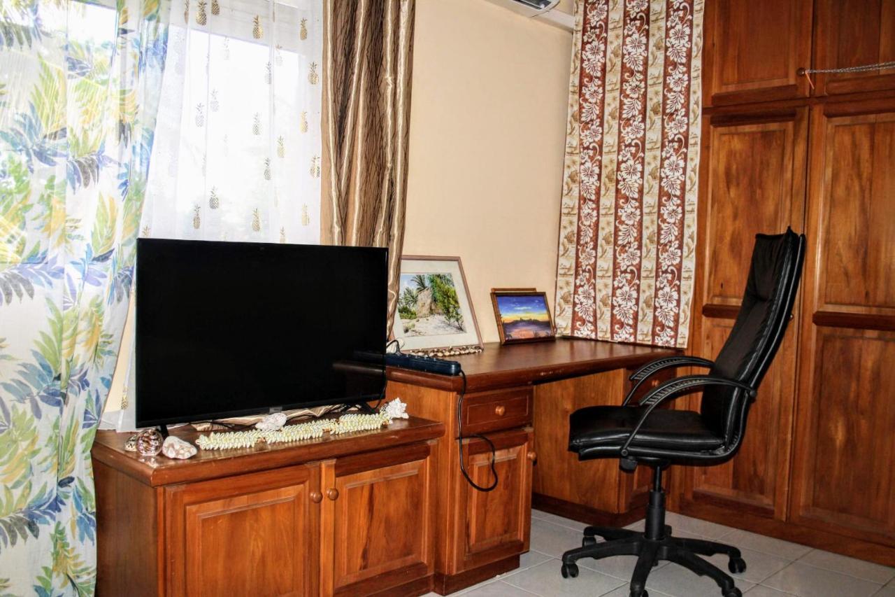 Tahiti - Sanny'S Place Family Room & Poo Punaauia Kültér fotó